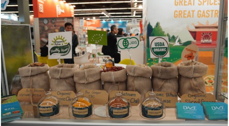 Đa dạng sản phẩm Việt Nam trưng bày tại Hội chợ Biofach 2023. (Ảnh: Thương vụ Việt Nam tại CHLB Đức)