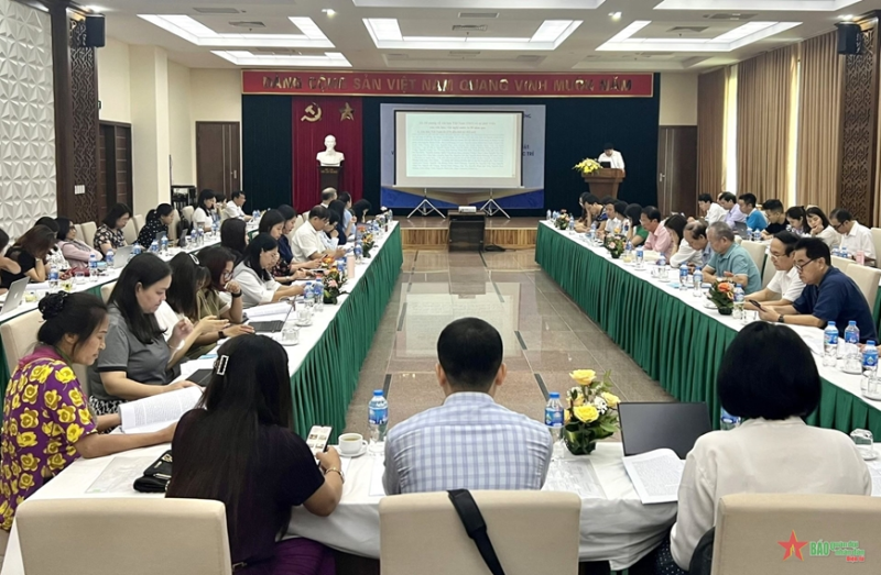 Lớp bồi dưỡng thu hút đông đảo các học viên đến từ các viện nghiên cứu, cơ quan báo đài Trung ương và địa phương.