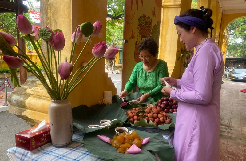 Những món ăn truyền thống ngày Tết Đoan Ngọ.