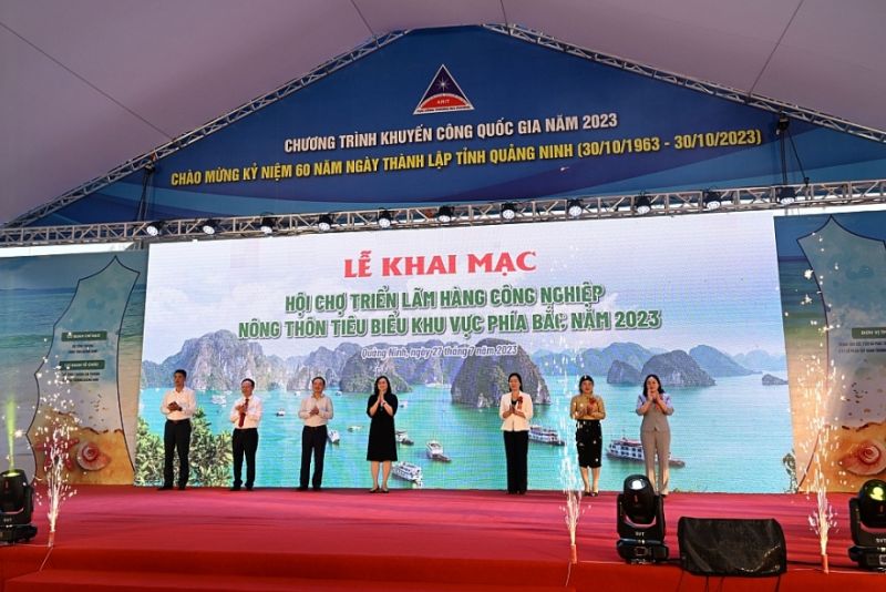 Khai mạc Hội chợ triển lãm hàng công nghiệp nông thôn tiêu biểu khu vực phía Bắc năm 2023 tại Quảng Ninh