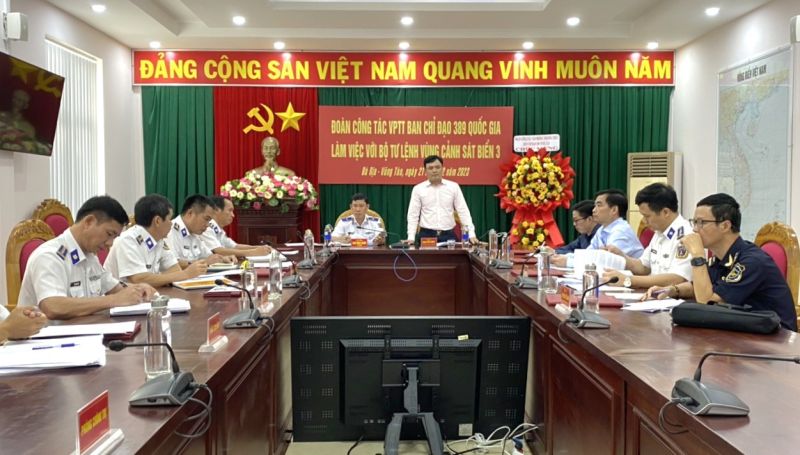 Quang cảnh buổi làm việc. Ảnh: Khắc Quý