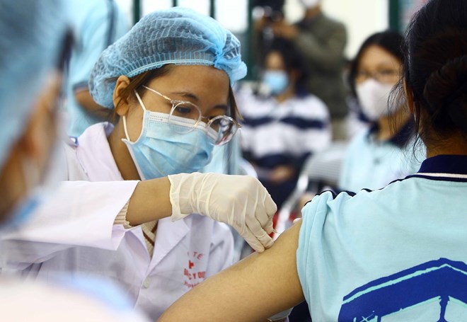 Hải Phòng: Tiêm vaccine phòng COVID-19 cho trẻ từ 12-17 tuổi