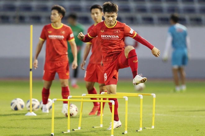 AFF Cup 2020: Thiên thời, địa lợi, nhân hòa với đội tuyển Việt Nam