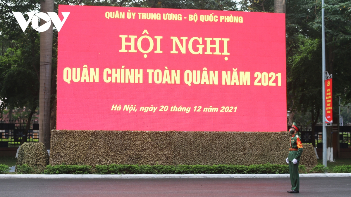 Chủ tịch nước Nguyễn Xuân Phúc dự Hội nghị Quân chính toàn quân năm 2021