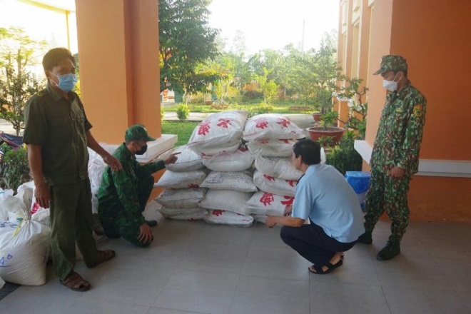 Đồng Tháp liên tục phát hiện nhiều lô đường cát nhập lậu