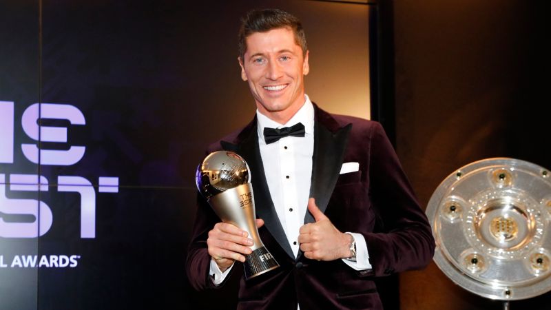 Lewandowski thắng giải The Best 2021, Ronaldo được vinh danh