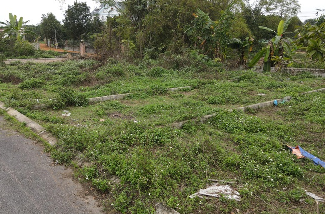 Mối nguy "quýt làm cam chịu" từ việc phân lô bán nền tràn lan ở ven đô