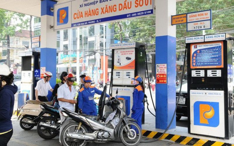 Giá xăng dầu hôm nay 1/4: Dầu Brent giảm gần 5% sau quyết định của OPEC+