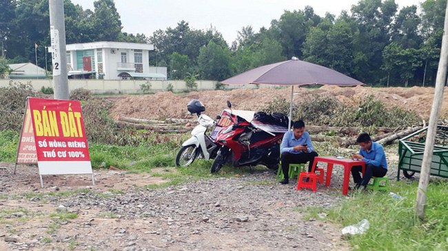 Siết phân lô bán nền có phải là giải pháp tránh “sốt ảo”, kiểm soát thị trường bất động sản?