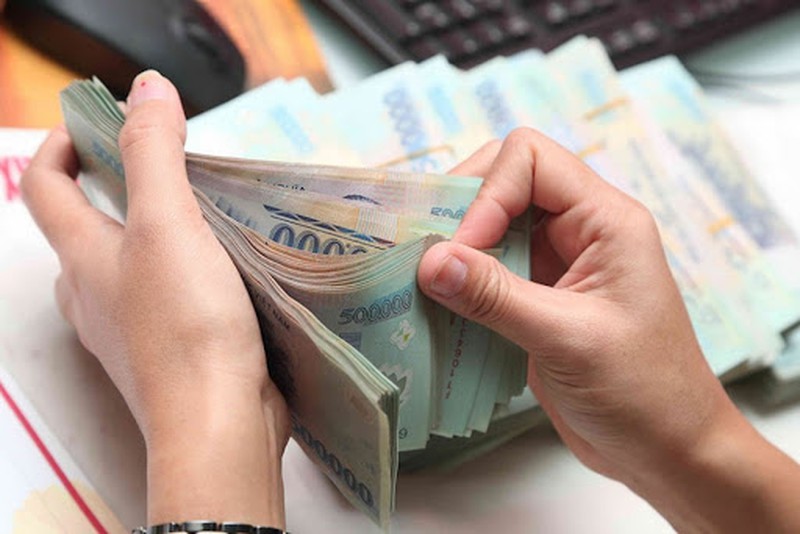 Vì sao 8 hiệp hội kiến nghị lùi thời điểm tăng lương tối thiểu?