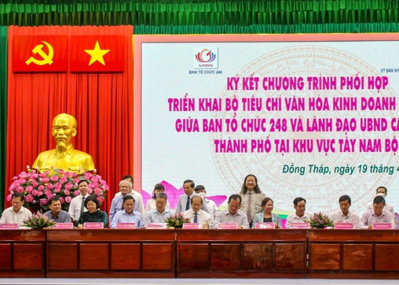 Triển khai thực hiện phong trào xây dựng đời sống văn hóa năm 2022 trên cả nước