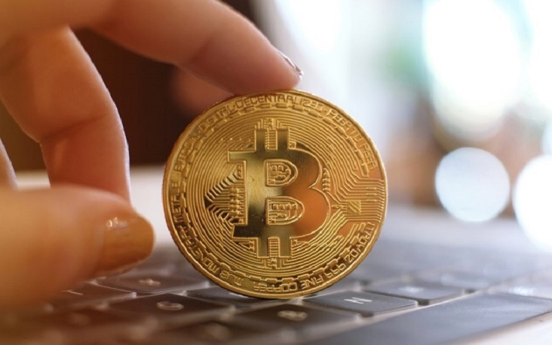 Giá Bitcoin hôm nay 19/5: Lao dốc về 28.000 USD