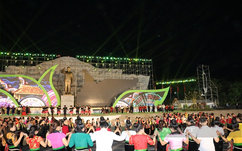 Festival trái cây, sản phẩm OCOP Việt Nam năm 2022 tại Sơn La được truyền hình trực tiếp trên VTV1 Đài Truyền hình Việt Nam