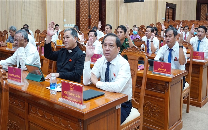 Kiên Giang: Thông qua 7 tờ trình các dự án người dân mong chờ