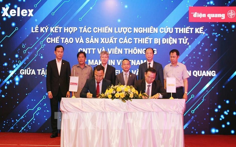 Hợp tác sản xuất thiết bị điện tử, công nghệ viễn thông 5G "Make in Vietnam"