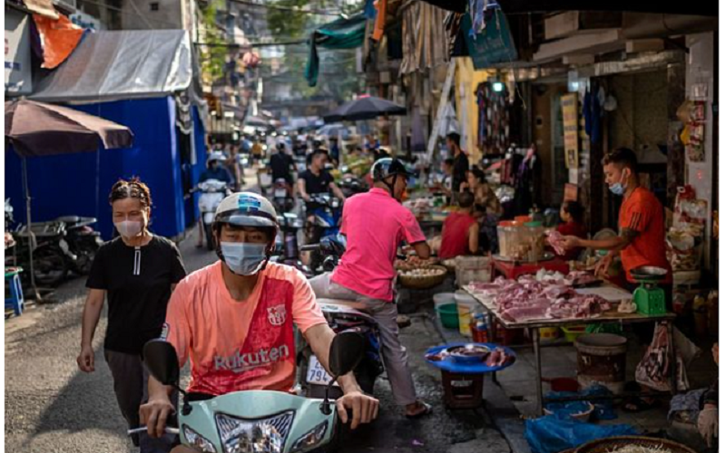 Chuyên gia Bùi Trinh: Vì sao giá cả 'ngoài chợ' tăng không giống 'trên tivi'?