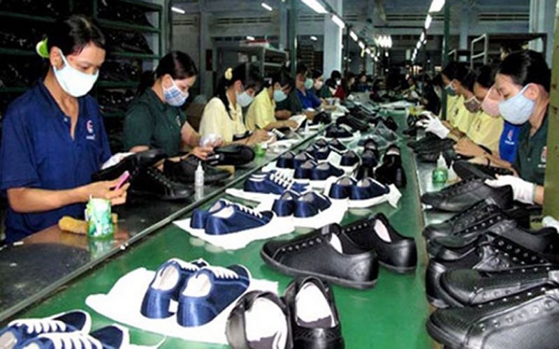 Tính đến 15/08, cả nước xuất siêu 1,39 tỷ USD; có 05 nhóm hàng xuất khẩu đạt kim ngạch từ 1 tỷ USD