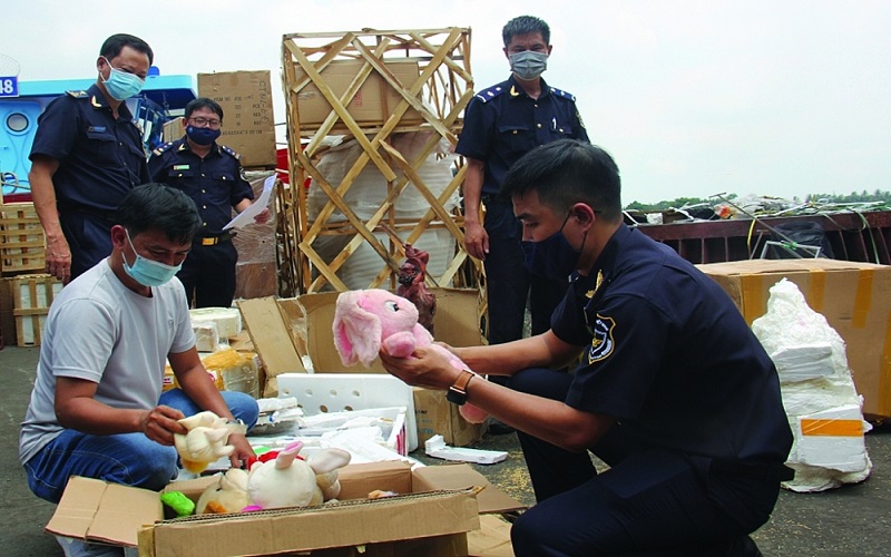 Hải quan TPHCM ngăn chặn buôn lậu những tháng cuối năm