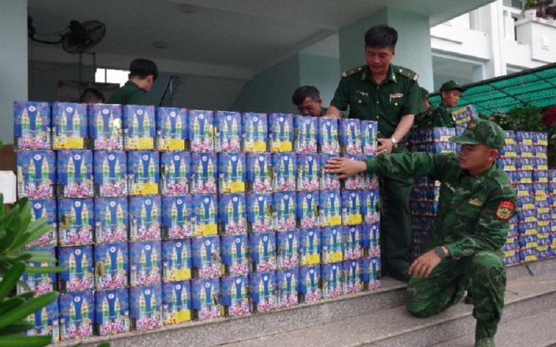 BĐBP Tây Ninh: Bắt vụ vận chuyển 1,5 tấn pháo trái phép qua biên giới