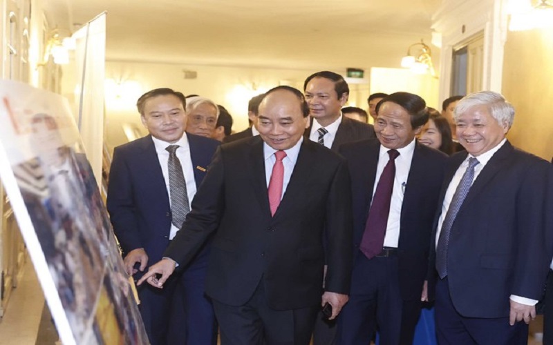 Chủ tịch nước trao danh hiệu "Nông dân Việt Nam xuất sắc 2022"