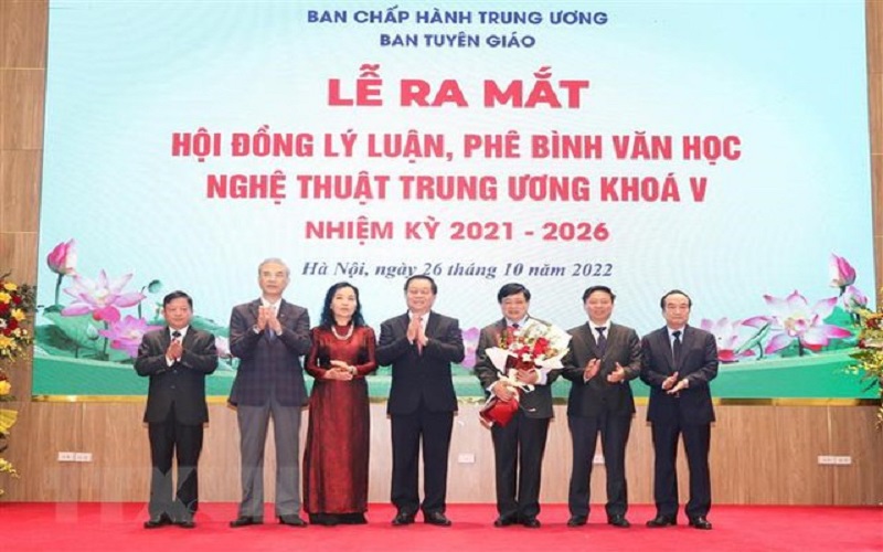 Công bố quyết định của Ban Bí thư, Ban Tuyên giáo Trung ương về công tác cán bộ