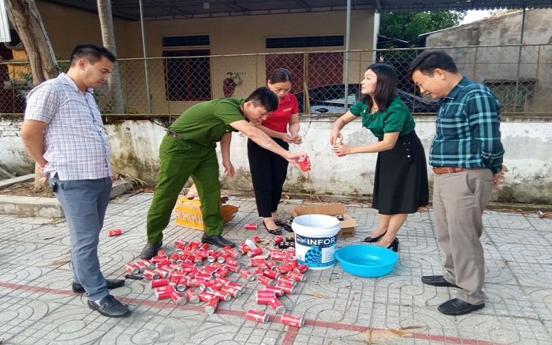 Hà Tĩnh: Xử phạt Công ty TNHH TMDV Kingsam Đức Thọ vì bán hàng lậu