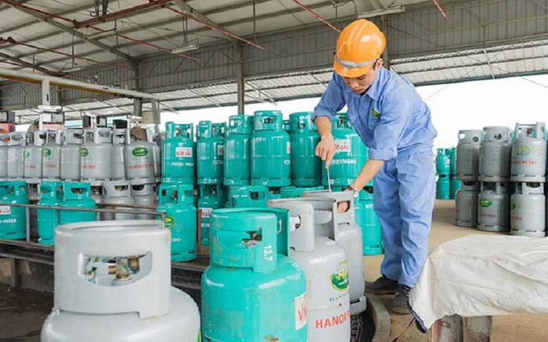 Từ ngày 01/11, giá gas trong nước quay đầu tăng sau 06 tháng giảm liên tiếp.