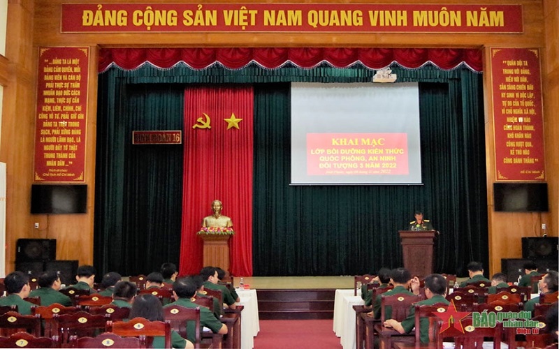 Binh đoàn 16 bồi dưỡng kiến thức quốc phòng-an ninh cho đối tượng 3