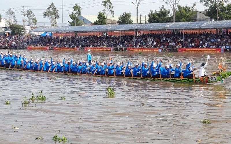 Đua ghe Ngo - nơi anh tài hội tụ