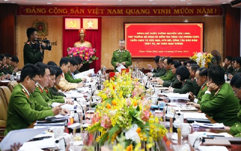 Năm 2022, Thừa Thiên Huế phát hiện trên 7000 vụ vi phạm phòng cháy chữa cháy, xử lý trên 45.000 vụ vi phạm an toàn giao thông.