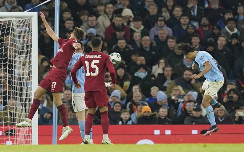 Thắng Liverpool, Man City vào tứ kết Cúp Liên đoàn Anh