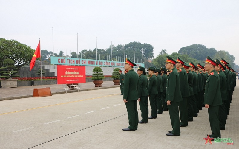 Lễ báo công của học viên khóa 53, Học viện Kỹ thuật Quân sự