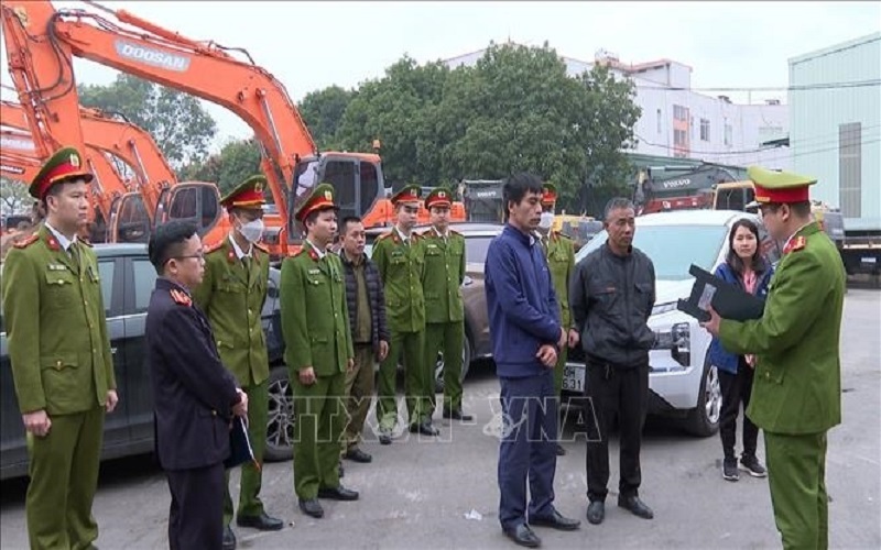 Hà Nội: Bắt nhiều đối tượng liên quan đến sai phạm tại các trung tâm đăng kiểm xe cơ giới