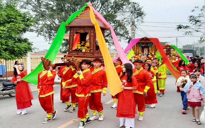 Ngày xuân về thăm “đất danh hương”