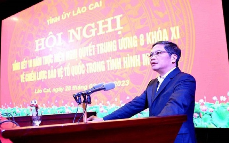 Lào Cai phát triển kinh tế gắn với bảo đảm quốc phòng - an ninh