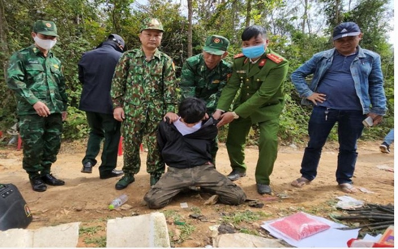 Bộ đội Biên phòng Quảng Trị: Đấu tranh thành công chuyên án, bắt giữ đối tượng vận chuyển trái phép 12.000 viên ma túy tổng hợp