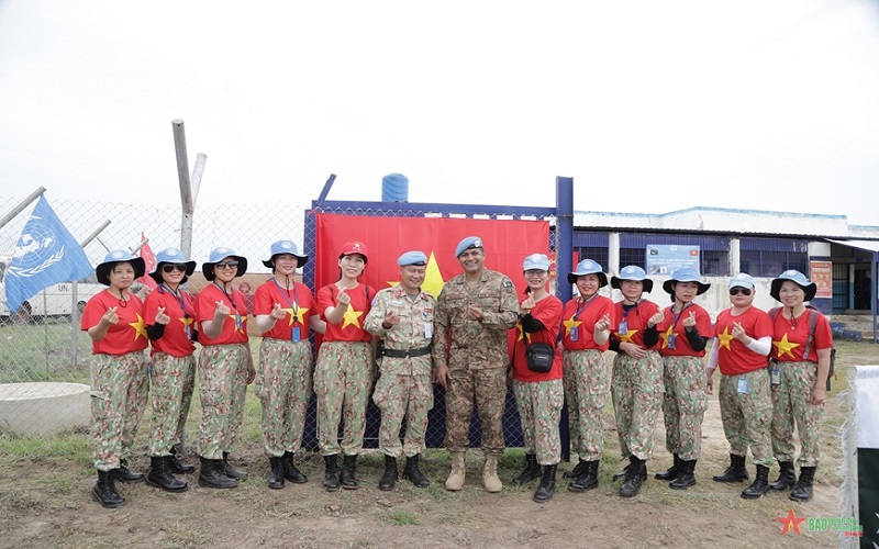 Nữ quân nhân ở Abyei