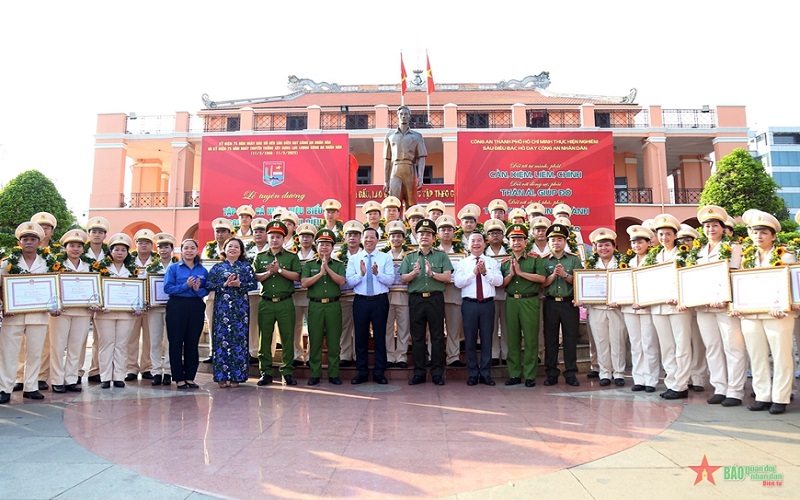 Công an TP Hồ Chí Minh tuyên dương 75 điển hình tiêu biểu