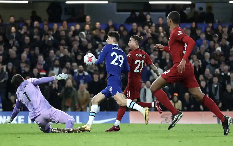 Kết quả bóng đá hôm nay (5-4): Chelsea hòa Liverpool, Ronaldo lập cú đúp