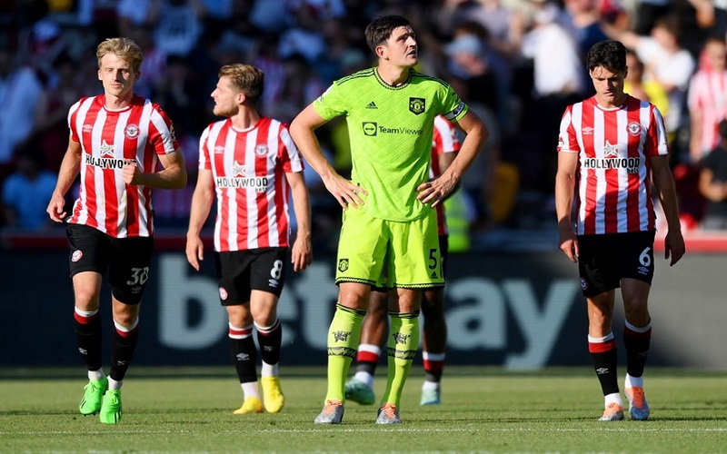 Nhận định bóng đá Man Utd và Brentford: Đứng dậy và đi!