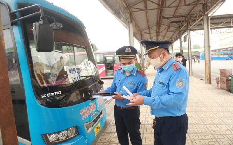 Hà Nội đề nghị sớm hoàn thiện phần mềm quản lý hoạt động kinh doanh vận tải bằng ô tô