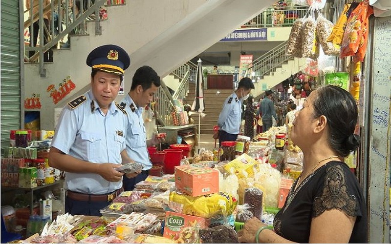 Cục QLTT tỉnh Quảng Ngãi tích cực hưởng ứng và triển khai “Tháng hành động vì an toàn thực phẩm” năm 2023