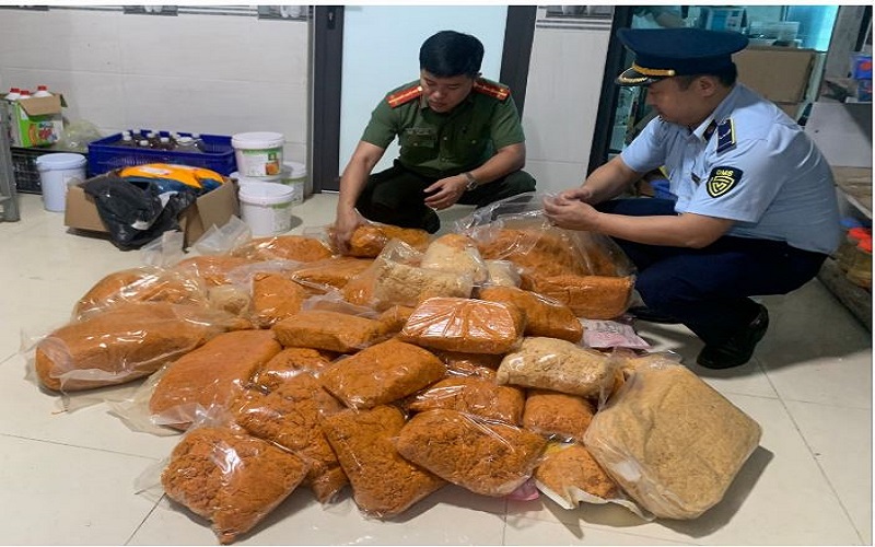 Nghệ An: Kiểm tra, phát hiện, tiêu hủy 100 kg chà bông không rõ nguồn gốc, xuất xứ