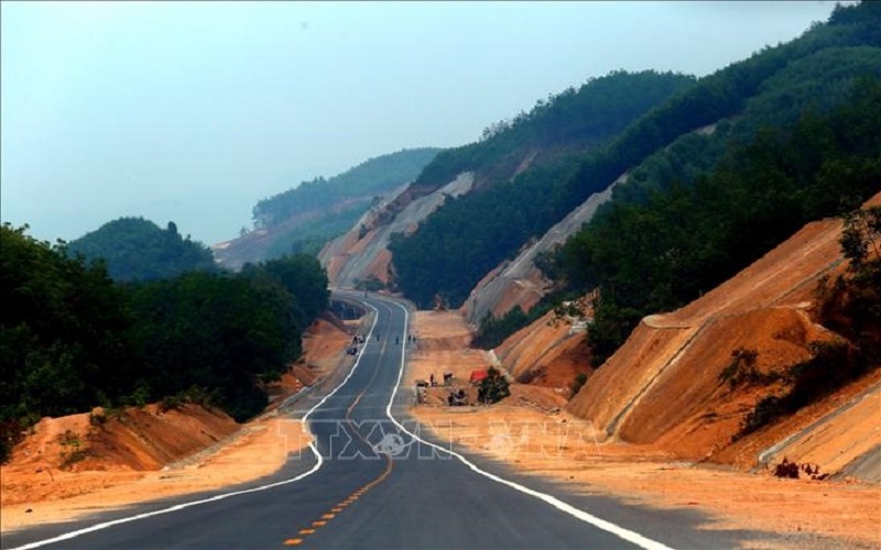 Bộ Giao thông vận tải: Nghiên cứu nâng vận tốc khai thác cao tốc Bắc - Nam lên 90 km/h