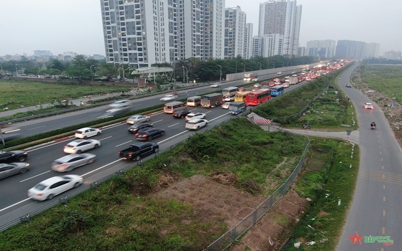 Hà Nội: Xảy ra 2 vụ tai nạn giao thông làm 4 người thương vong