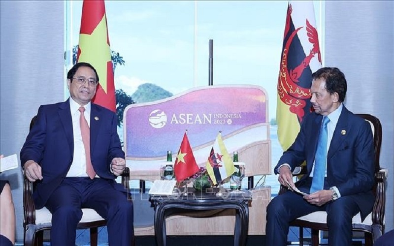 Hội nghị Cấp cao ASEAN lần thứ 42: Thủ tướng Phạm Minh Chính gặp Quốc vương Brunei Darussalam