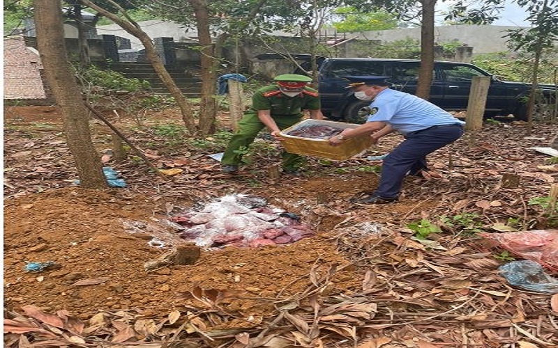 Sơn La: Ngăn chặn kịp thời phương tiện vận chuyển 3 tạ nội tạng không rõ nguồn gốc xuất xứ