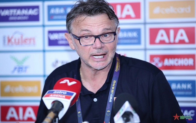 Huấn luyện viên Troussier: “U22 Indonesia là đối thủ khá mạnh”