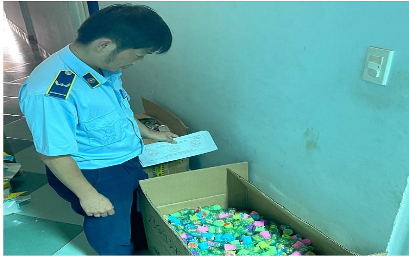 Mua bán kẹo không rõ nguồn gốc, xuất xứ, 01 cá nhân bị xử phạt 15.500.000 đồng