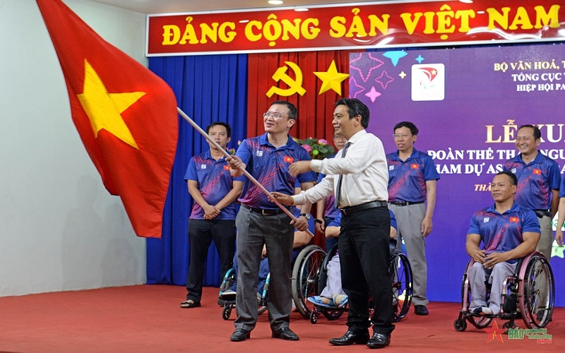 Đoàn thể thao người khuyết tật Việt Nam xuất quân tham dự ASEAN Para Games 12